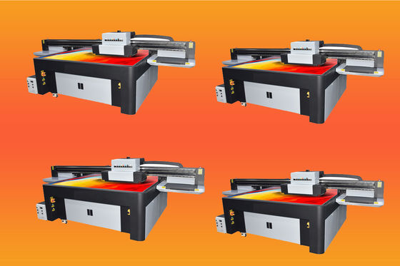 เครื่องพิมพ์ UV Flatbed Frame เหล็ก พร้อมการพิมพ์สีขาวสองสี และหมึก UV สภาพแวดล้อม