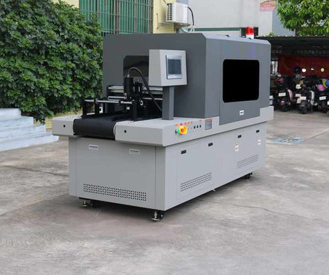เครื่องพิมพ์ UV แบบผ่านเดียว พร้อมโปรแกรมการพิมพ์และ LED